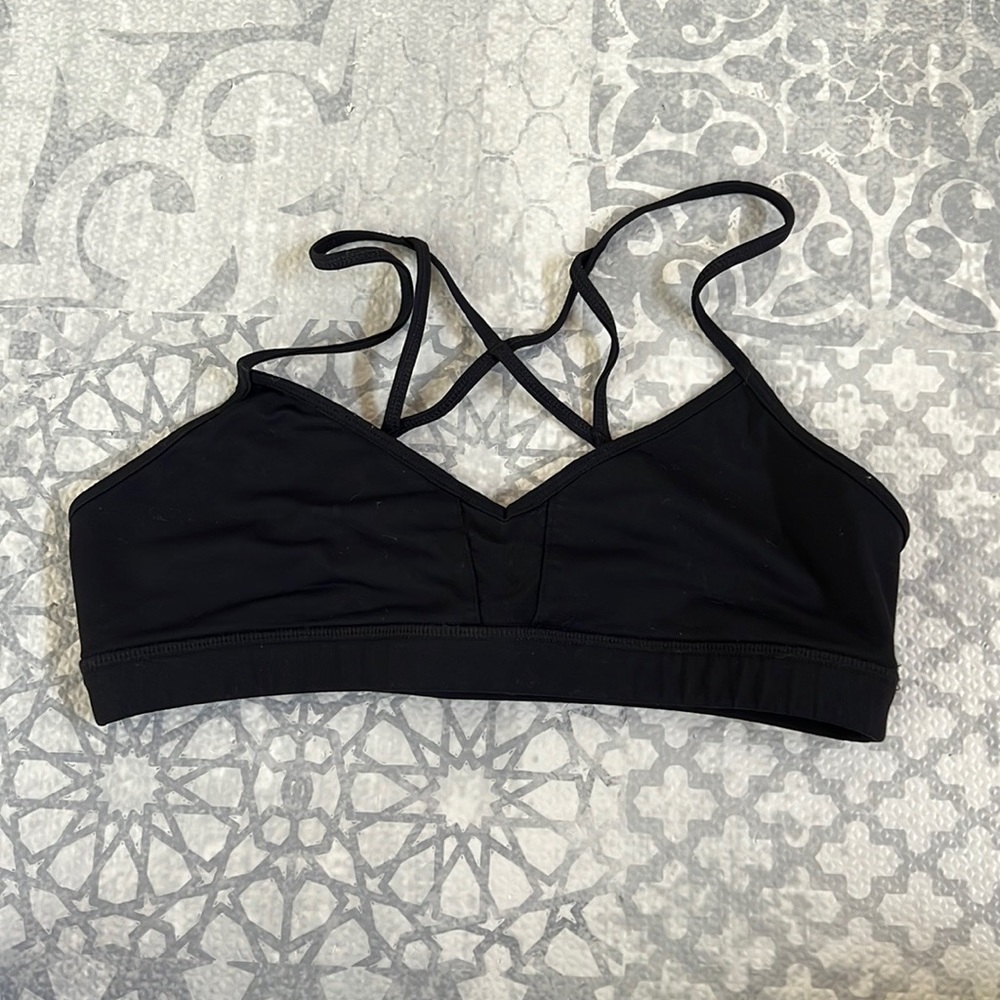 Alo yoga goddess bra size S.